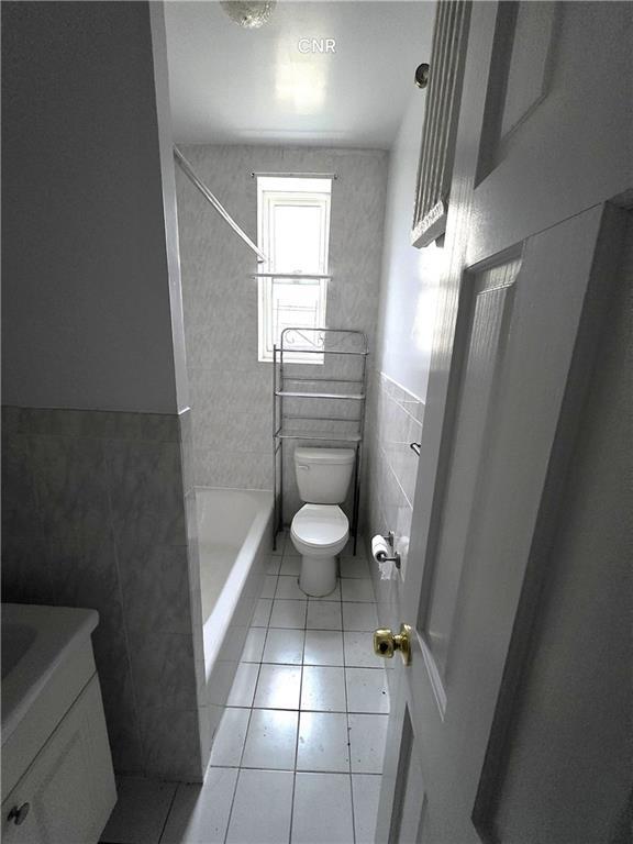 Foto del edificio - 361 E 54th St