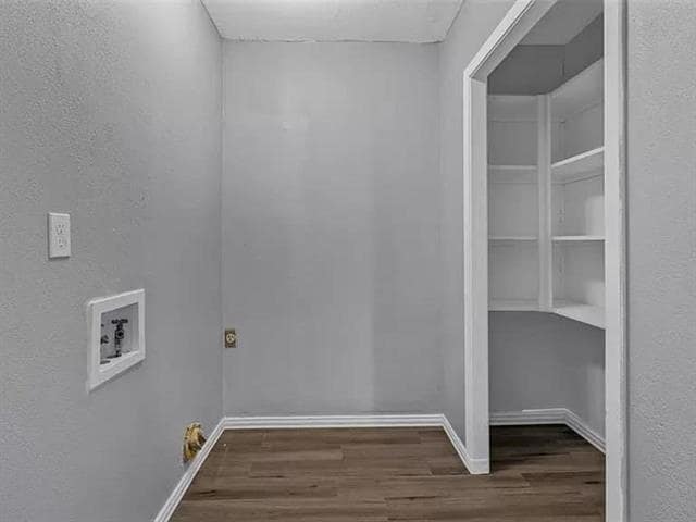 Building Photo - 732 E Morton St