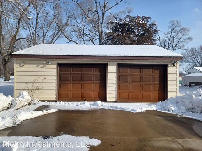 Building Photo - 3 br, 1 bath House - 516 California St