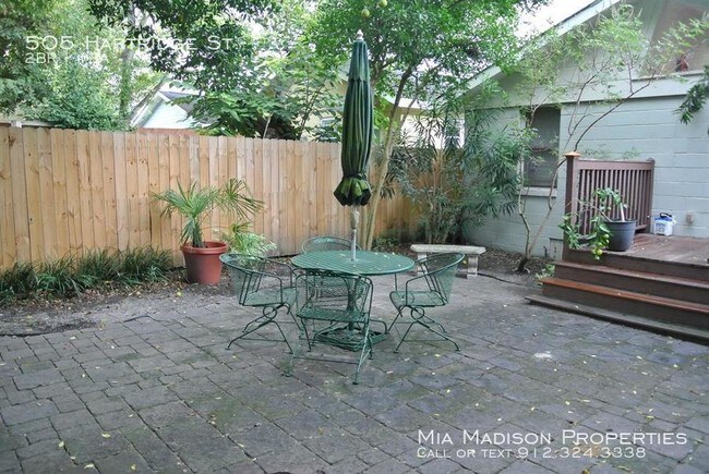 Building Photo - 505 Hartridge St