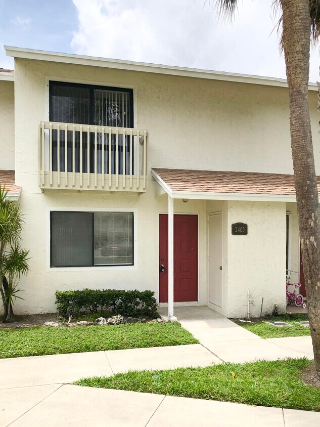 2403 Seaside Dr, Greenacres, FL 33463 Townhouse for Rent in