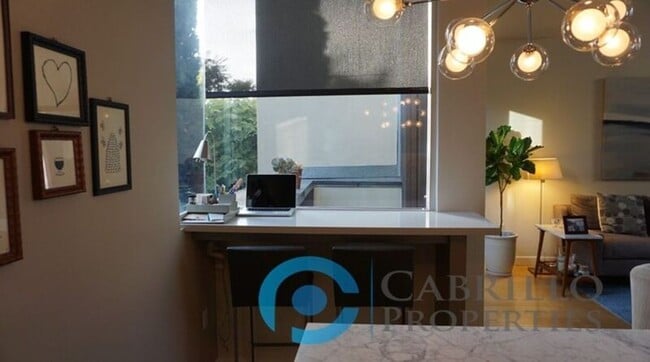 Foto del edificio - 1601 Kettner Blvd