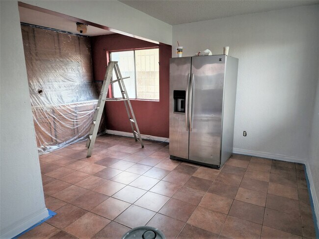 Building Photo - 5622 Blackwelder St