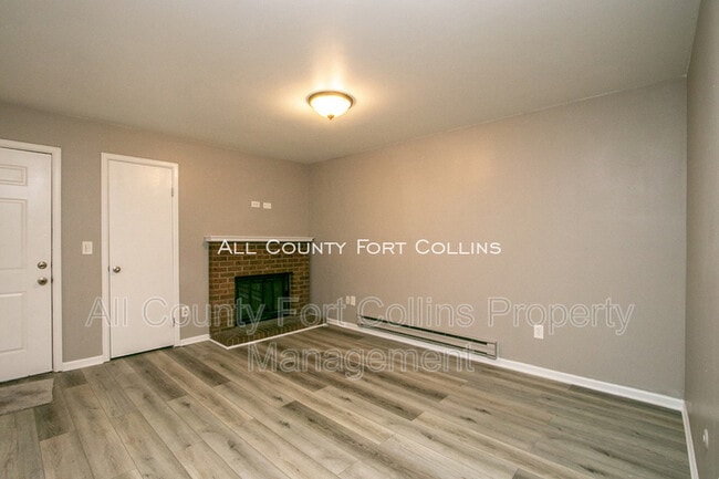 Building Photo - 1209 W Plum St