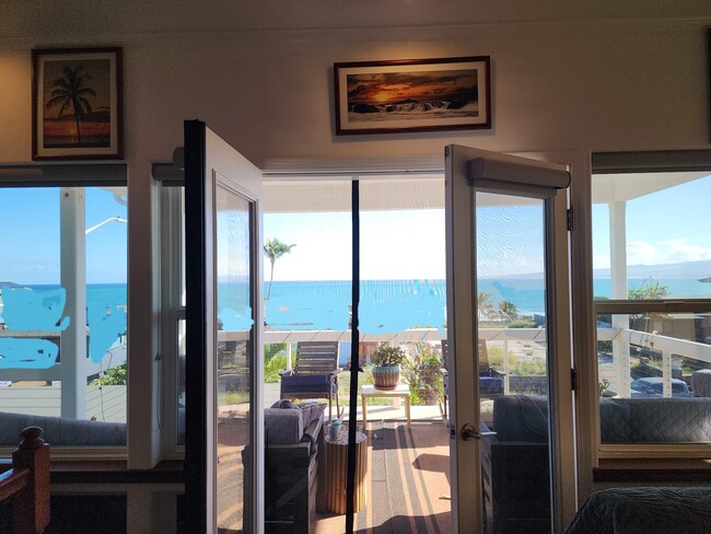 Building Photo - 1367 Kakae Pl