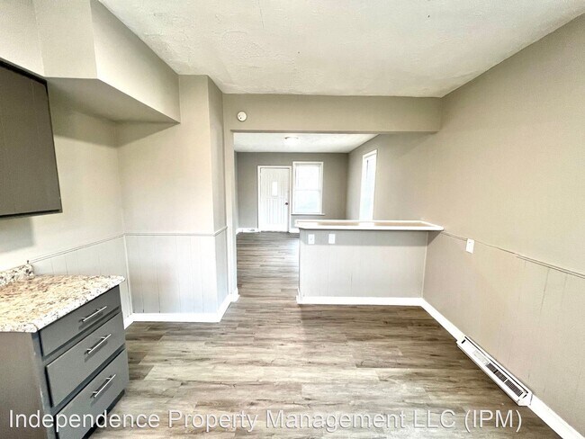 Foto del edificio - 3 br, 1 bath House - 538 Pedretti Ave.