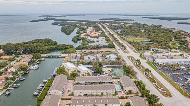 Foto del edificio - 1117 Pinellas Bayway S