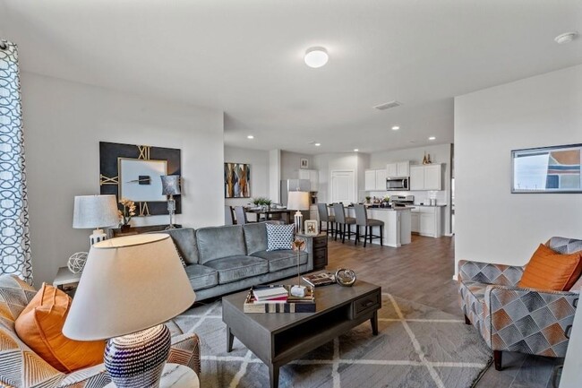Building Photo - 308 Deserado Dr
