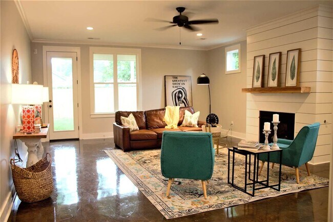 Foto del edificio - 4948 Wilburn Ave