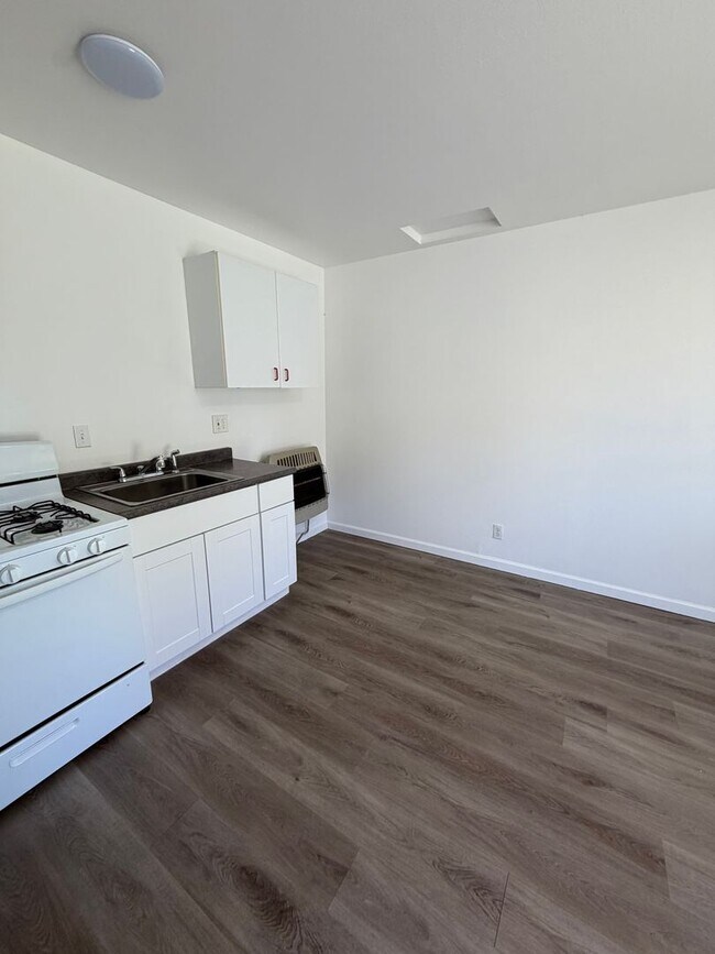 Foto del edificio - 2.2 Miles to Oregon Tech and Sky Lakes Medical Center! Newly renovated 1bdrm