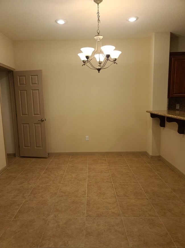 Building Photo - Summerlin