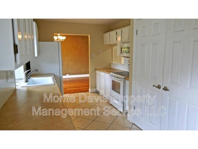 Foto del edificio - 2502 Cynthia Court