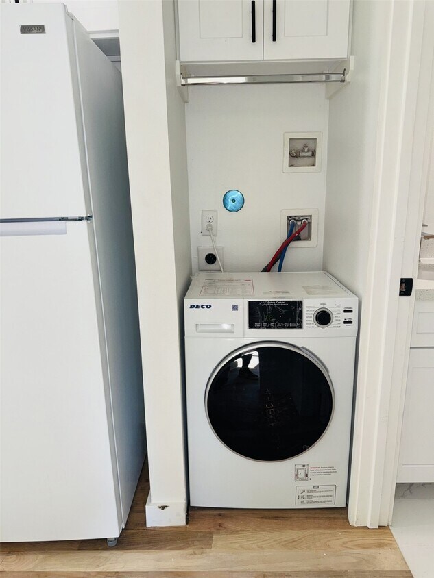 Foto del edificio - 1235 W Gray St