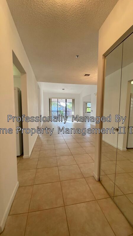 Building Photo - 5153 Floria Dr