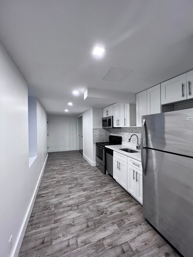 1052 Sheridan Ave Unit LL100, The Bronx, NY 10456 Room for Rent in