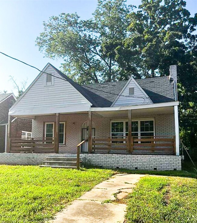 Building Photo - 1812 Princeton Ave SW