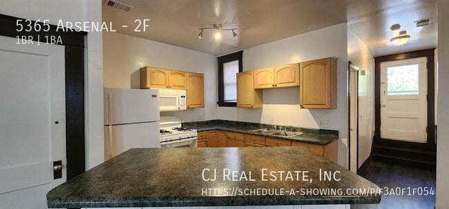 Building Photo - 5365 Arsenal-2F