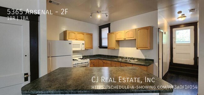 Foto del edificio - 5365 Arsenal-2F