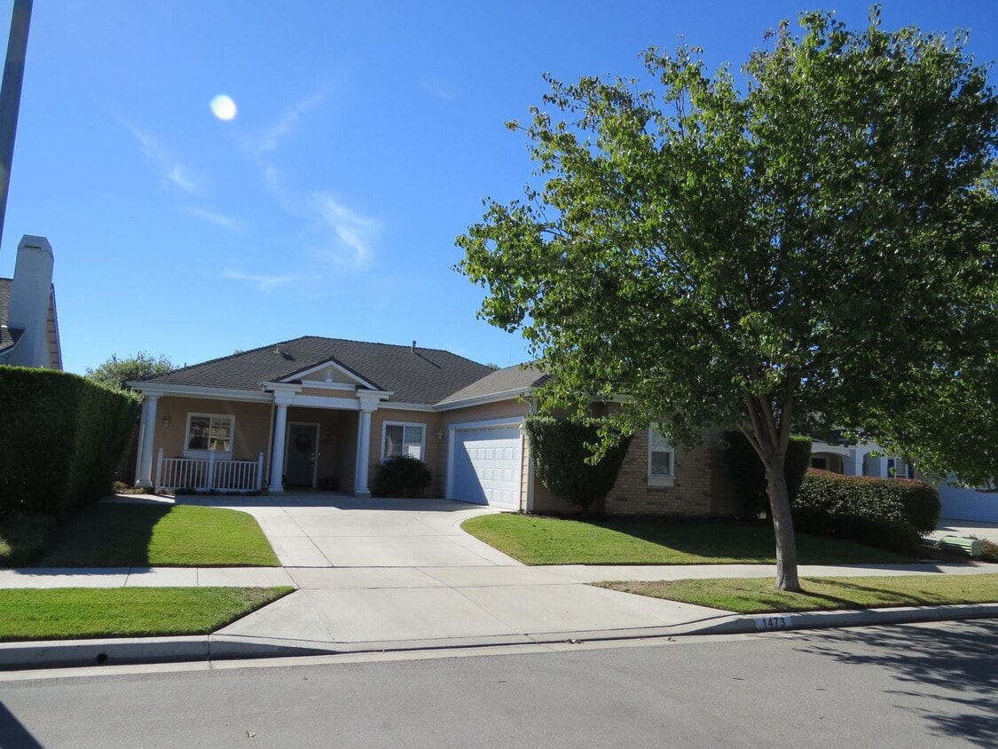 1473 Blackberry Ave, Arroyo Grande, CA 93420 House Rental in Arroyo