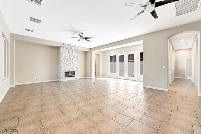 Building Photo - 7232 Frontier Hills Ave