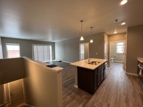 Building Photo - 4460 S 26th St