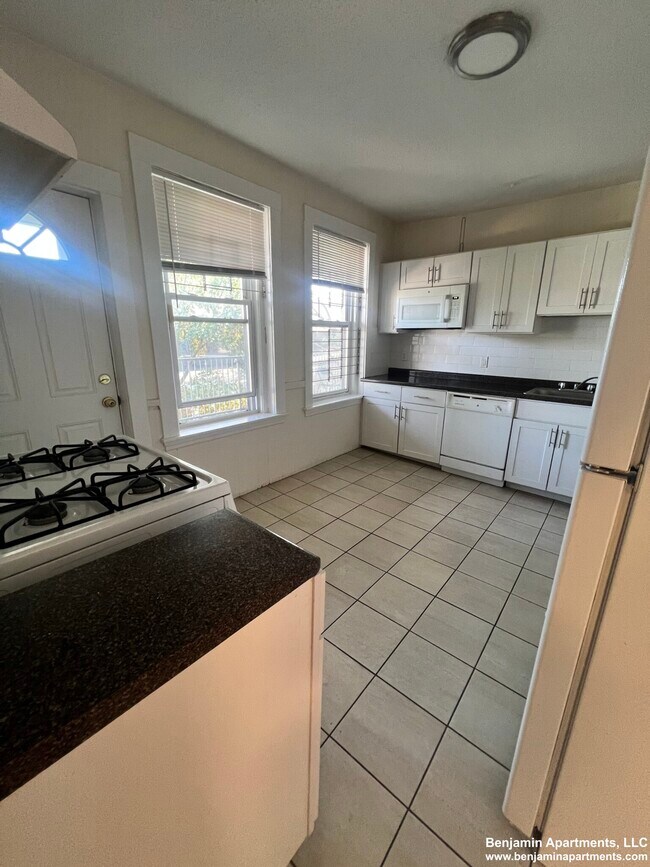 Foto del edificio - 11 Barrows St