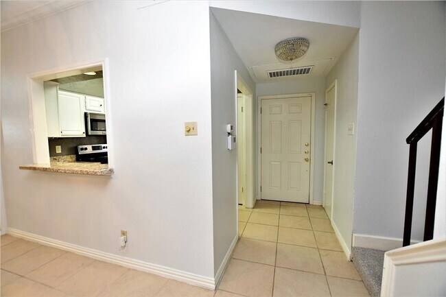 Building Photo - 5859 Frankford Road Unit 1005