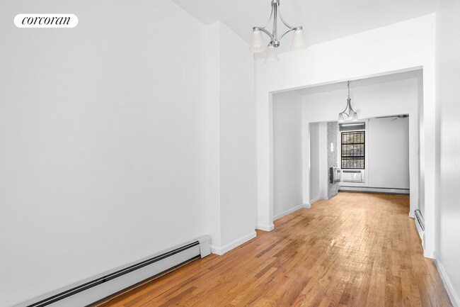 Foto del edificio - 327 Sumpter St