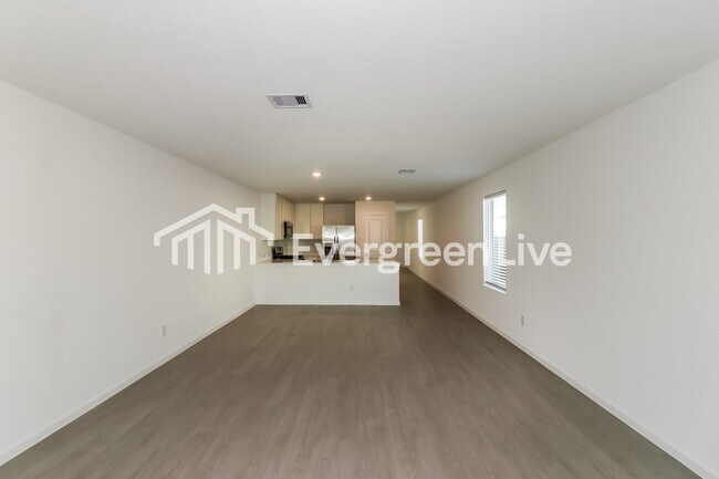 Building Photo - 6002 Patriot Sound Drive