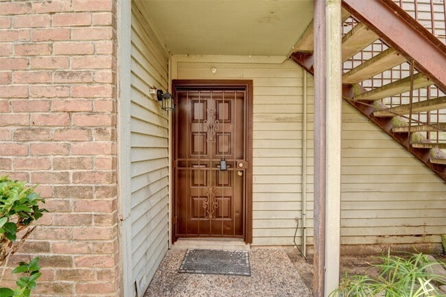 Foto del edificio - 9350 Country Creek St