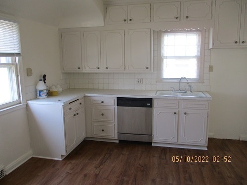 Building Photo - 2021 Saemann Ave