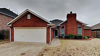 Building Photo - 17616 Wain Bridge Ave