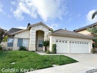 Building Photo - 3717 Southridge Way
