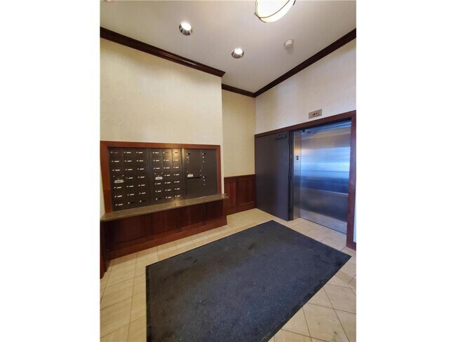 Foto del edificio - 80 Western Ave N