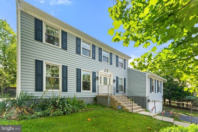 Foto del edificio - 8000 Sandburg Ct