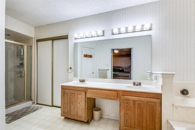 Foto del edificio - 9442 Willard St