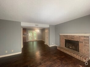 Building Photo - 502 Steeple Chase Rd