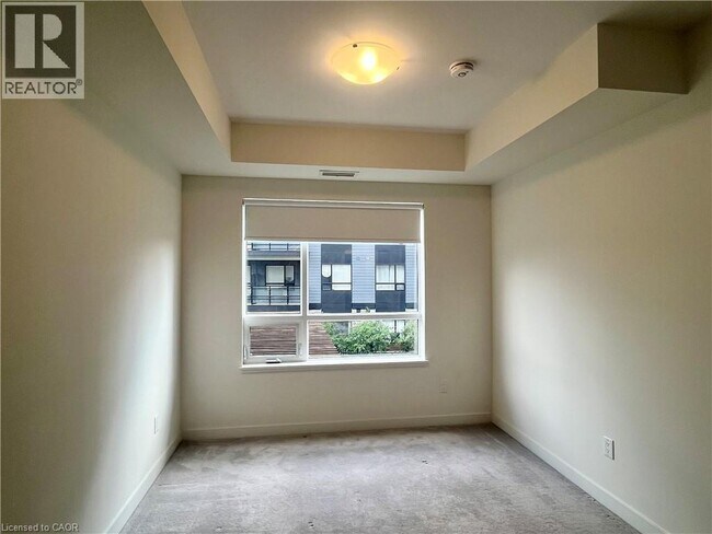 Building Photo - 247 Northfield Dr E