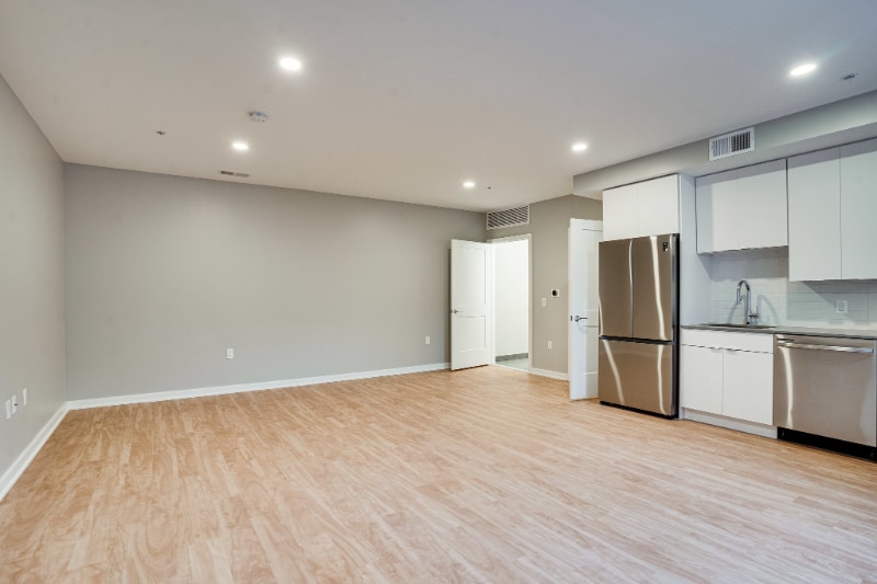 Photo - 2210 Wisconsin Ave NW (Washington, DC)