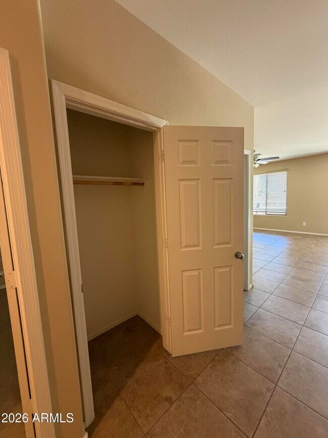 Building Photo - 4723 W Gelding Dr