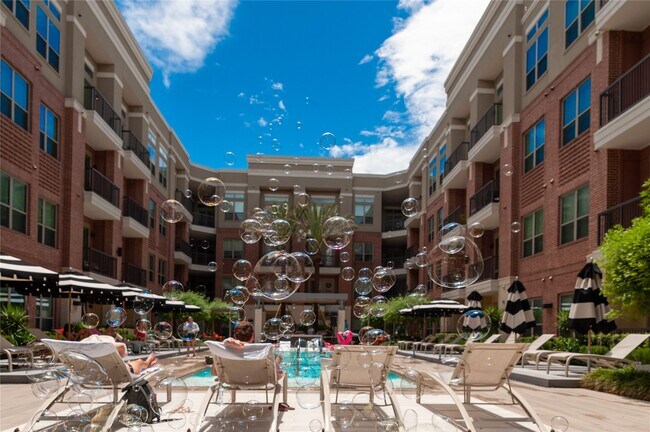 Foto del edificio - 160 Birdsall St