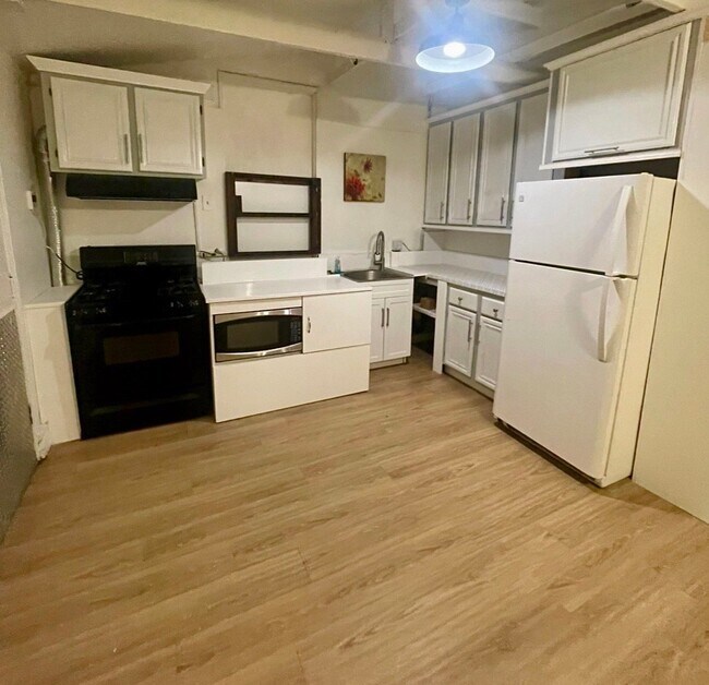 Foto del edificio - 413 N Orange Ave