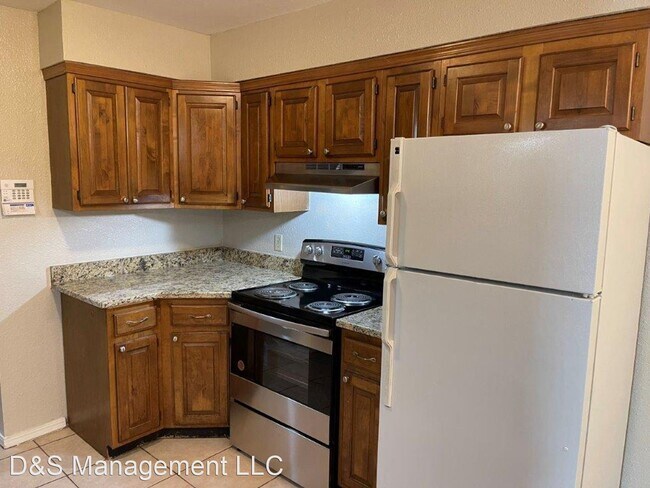 Building Photo - 3 br, 2 bath House - 7144 NW 115th