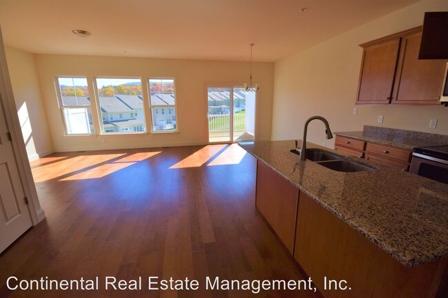 Foto del edificio - 3 br, 2.5 bath House - 135 Towhee Drive