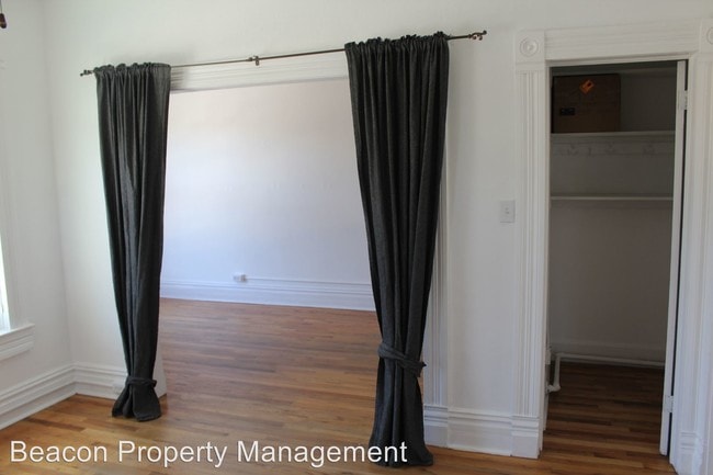 Building Photo - 1 br, 1 bath House - 21 S. Sherman Street