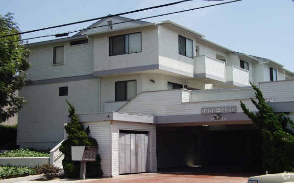 Foto del edificio - 1459-1485 Hemlock Ave