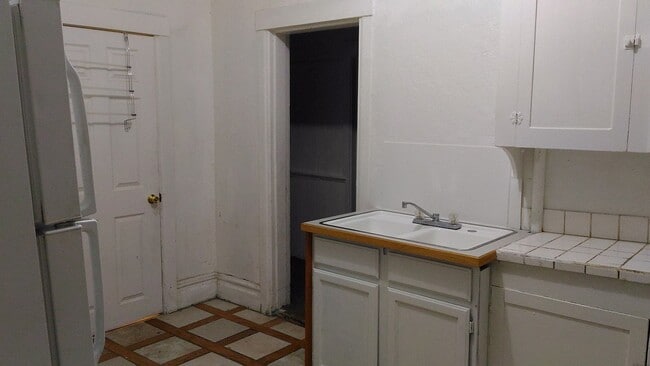 Foto del edificio - 2350 Orchard Ave