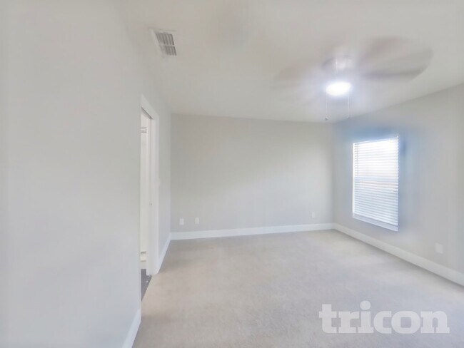 Foto del edificio - 1936 W Chestnut St