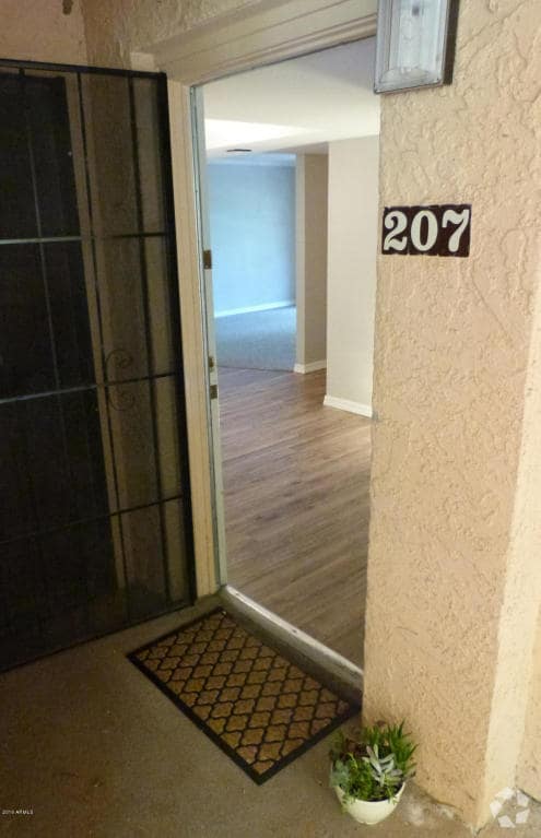 Building Photo - 3131 W Cochise Dr