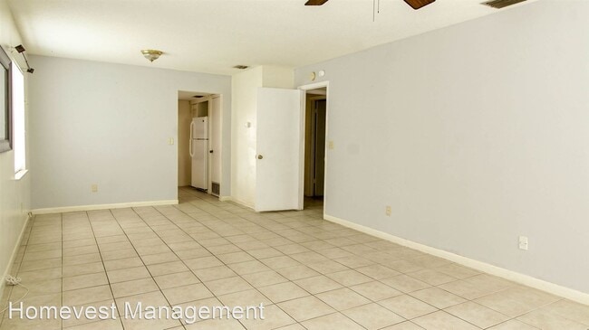 Building Photo - 2 br, 2 bath House - 4217 Parkside Drive